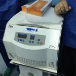 M&aacute;quina centrifugadora plasma rico en plaquetas.